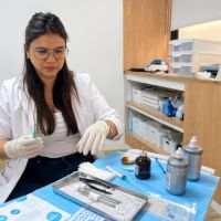 Reinventar la Vitalidad: El Poder del Pellet y el Equilibrio Hormonal Bioidéntico