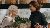 El conmovedor mensaje de Juliana Awada a su mamá, Pomi Baker, de 90 años: “Qué ejemplo sos”
