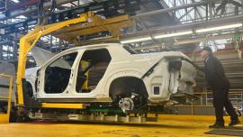 Suspendidos, pero con el 100% del sueldo: cómo funciona el nuevo banco de horas que estrena Renault en Santa Isabel