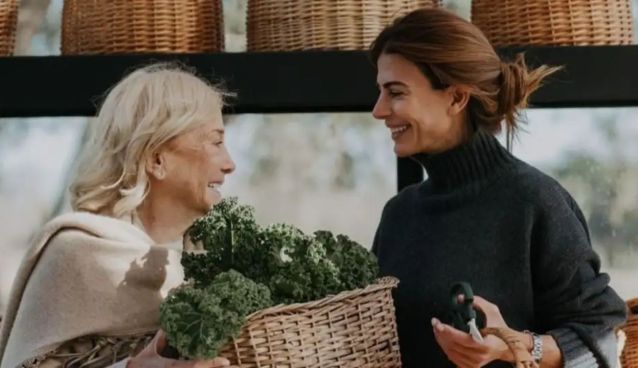 Juliana Awada junto a su mamá, Pomi Baker