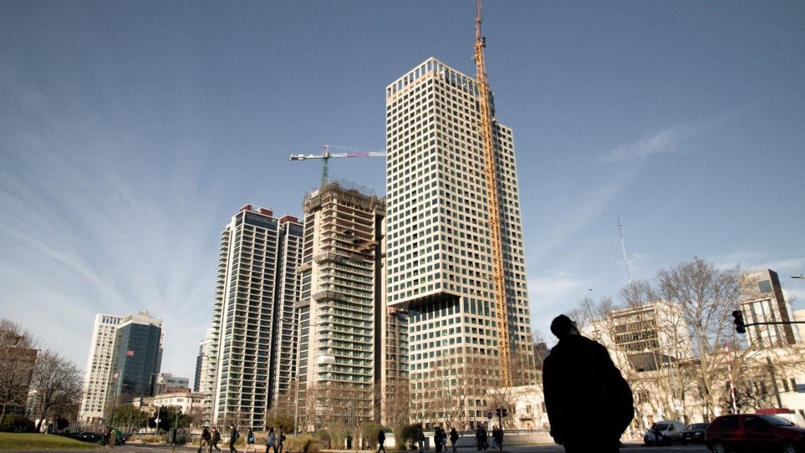 Argentina’s sluggish August points to technical recession