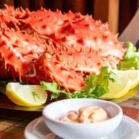 La Casa de los Mariscos: una historia de amistad, trabajo y sabores en el fin del mundo