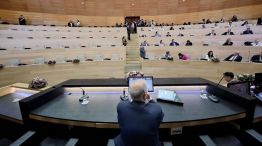 Saliba en el sillón de la presidencia tras el portazo del PJ