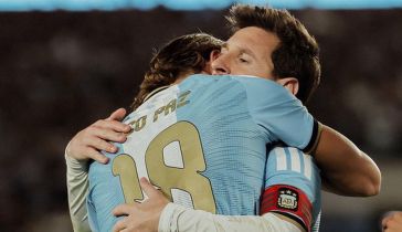 Nicolás Paz y Lionel Messi
