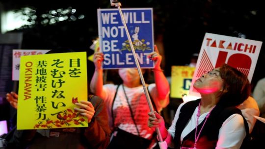Estados Unidos impuso toque de queda y prohibió el alcohol a sus tropas en Okinawa tras el crimen de una mujer