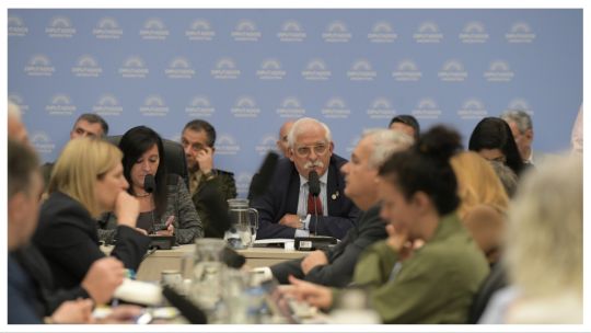 Ley Malvinas: el Gobierno rechaza partir el proyecto, ofrece una bicameral y posterga el dictamen en Diputados