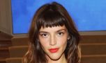 Calu Rivero sorprendió con un look diferente: vestido largo de cuero y silueta entallada