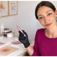 Connie Hearne. Micropigmentación Paramédica. El desafío que una areola reconstruida parezca real