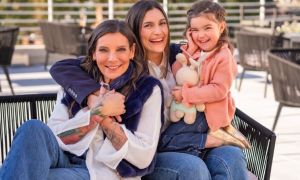 Lourdes junto a su hija, Alejandra, y su nieta, Renata.