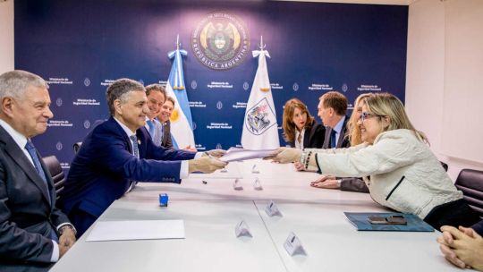 Karina Milei y Jorge Macri acordaron el traslado de presos de Devoto a Marcos Paz