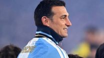 Video: la desconcertada reacción de Scaloni ante el "chivo" de Sancor Seguros