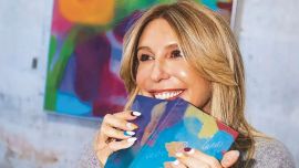 Amalia Amoedo fue condecorada en la Embajada de Francia por su trayectoria cultural