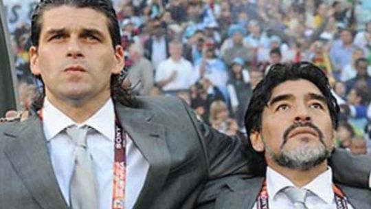 Acusan a un ex futbolista de la Selección de vender títulos truchos en Brasil