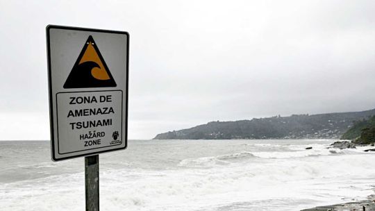 Chile canceló la amenaza de tsunami para la Isla de Pascua tras el terremoto en Panamá