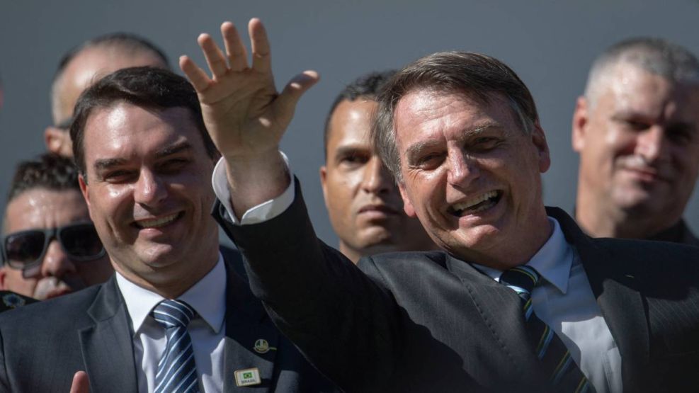 Jair y Flavio Bolsonaro