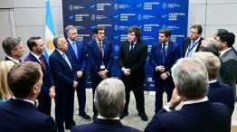 111026_milei_gobernadores_paris_presidencia_g
