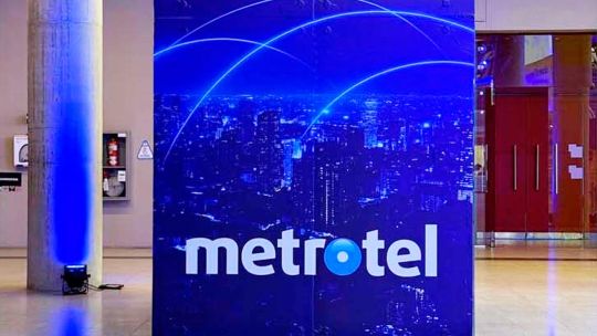 Metrotel recibe seis millones de clientes de Movistar y lanza Tuenti como tercer operador