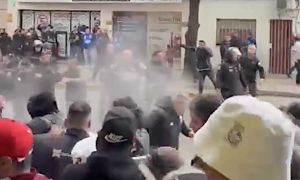 La policía y la barra de All Boys 12102026
