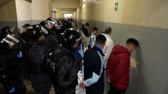 Trasladan al segundo grupo de presos de Villa Devoto a Marcos Paz en medio de un fuerte operativo de seguridad