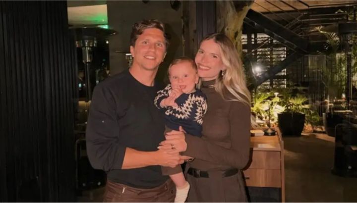 Las vacaciones de Eva Bargiela y Gianluca Simeone con su hijo Faustino en Miami: mucha playa y sus primeros pasitos en el mar