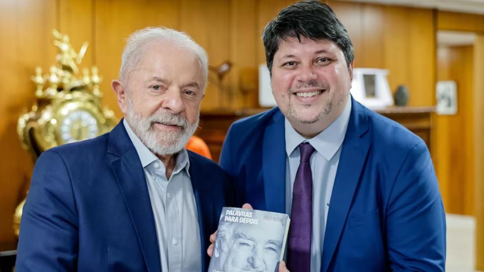 Luiz Inacio Lula da Silva junto a Rogério Tomaz Jr