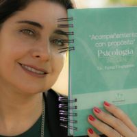 Mujeres +40: reinventarse no es empezar de nuevo, es animarse a vivir de otra manera
