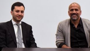 Stéfano Di Carlo y Juan Sebastián Verón