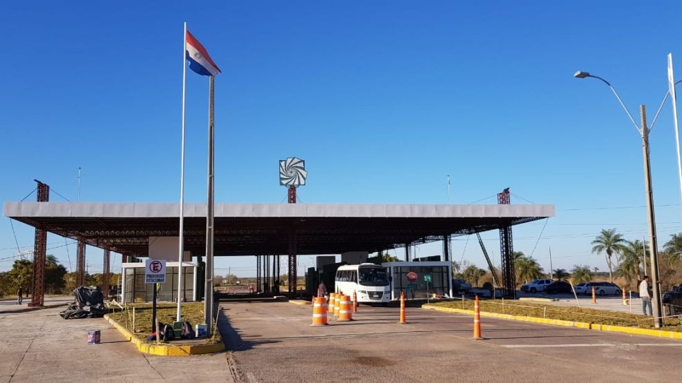 paso fronterizo ituzaingó ayolas