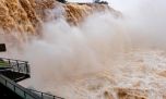 Por el Súper Niño, vuelven a cerrar los principales circuitos de las Cataratas del Iguazú