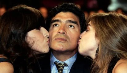Gianinna, Dalma y Diego Maradona