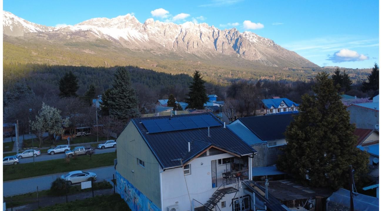 Cada vez más comercios de La Patagonia apuestan a la energía solar fotovoltaica.