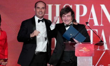 Milei y Eduado Bolsonaro en EEUU 14102026