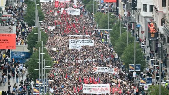 RDC: las protestas por la educación en España se intensifican y el debate sobre las pensiones entra en campaña