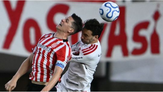 Estudiantes acorraló al Flamengo, pero no pudo romper el cero: fue 0-0 en UNO y la llave de semifinales quedó abierta