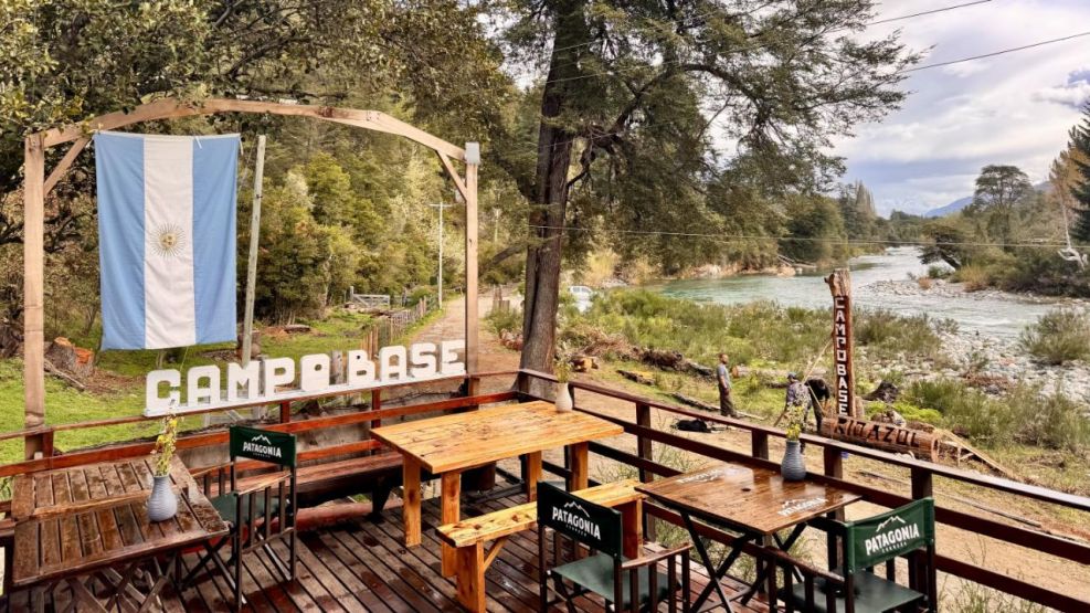 Campo Base, El Bolsón: confort y naturaleza en el corazón del Río Azul