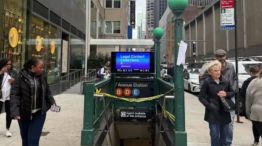 Mataron a tiros a un hombre en una estación de subte de Manhattan y buscan al atacante.