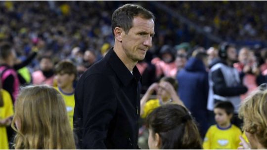 "Es complicado decirle que no a Leandro": Arruabarrena analizó el triunfo ante Talleres y contó cómo está Paredes