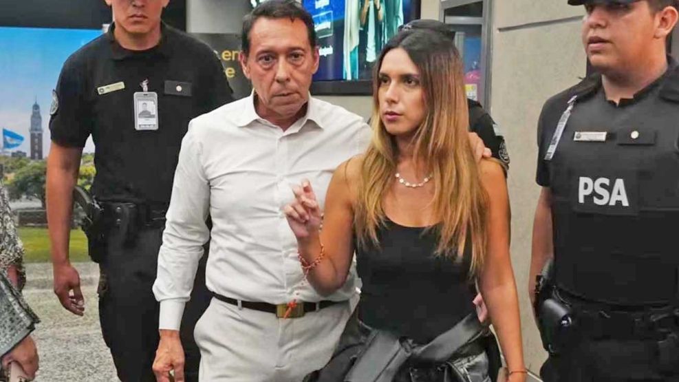18_10_2026_mariano_paez_agostina_cedoc_g