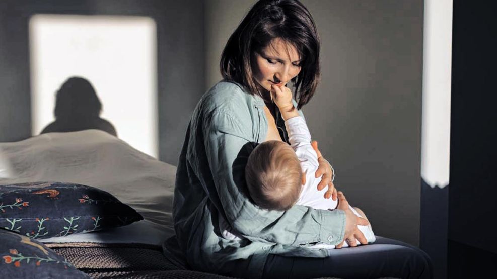 181026_madre_hijo_cedoc_g