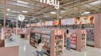 Carrefour & Mely Beauty 