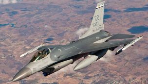 Avión F-16