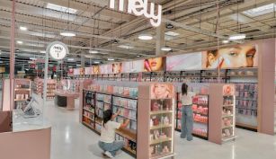 Carrefour & Mely Beauty 