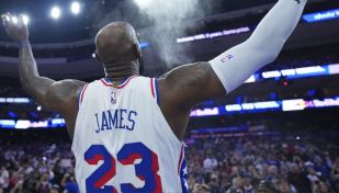 LeBron James con los 76ers 