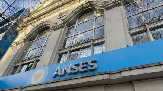 Juez federal de Córdoba declaró inconstitucional el tope a las jubilaciones docentes