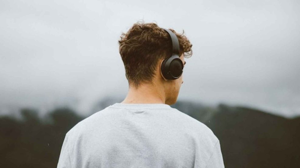 Cambiá tus auriculares por unos que lleven la etiqueta hi-fi