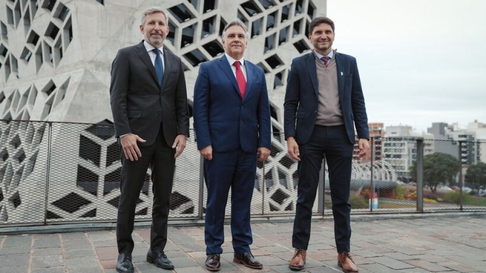 Región Centro: Frigerio, Llaryora y Pullaro