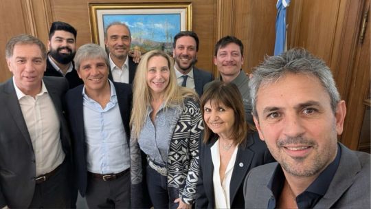Comenzó una nueva reunión de Mesa Política