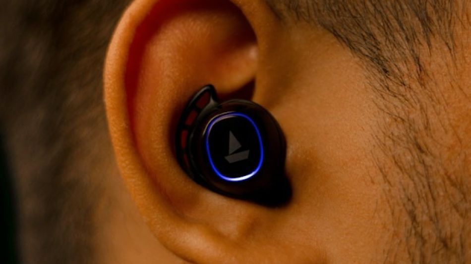 in ear ml