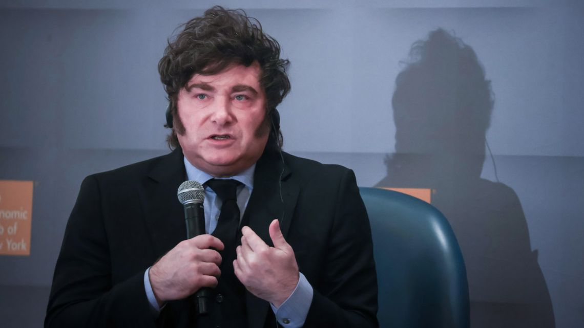 Grupo Mexico drops out of Argentine rail privatisation in setback for Milei