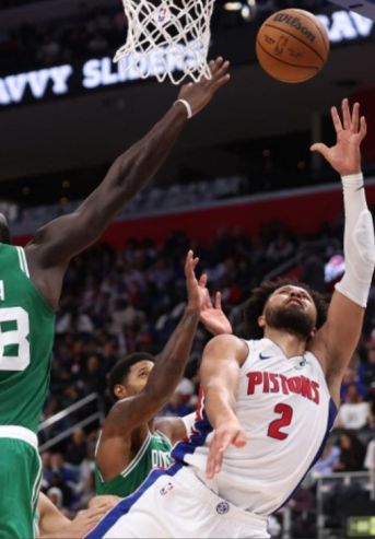Detroit venció a los Celtics en el debut de la NBA 2026/27